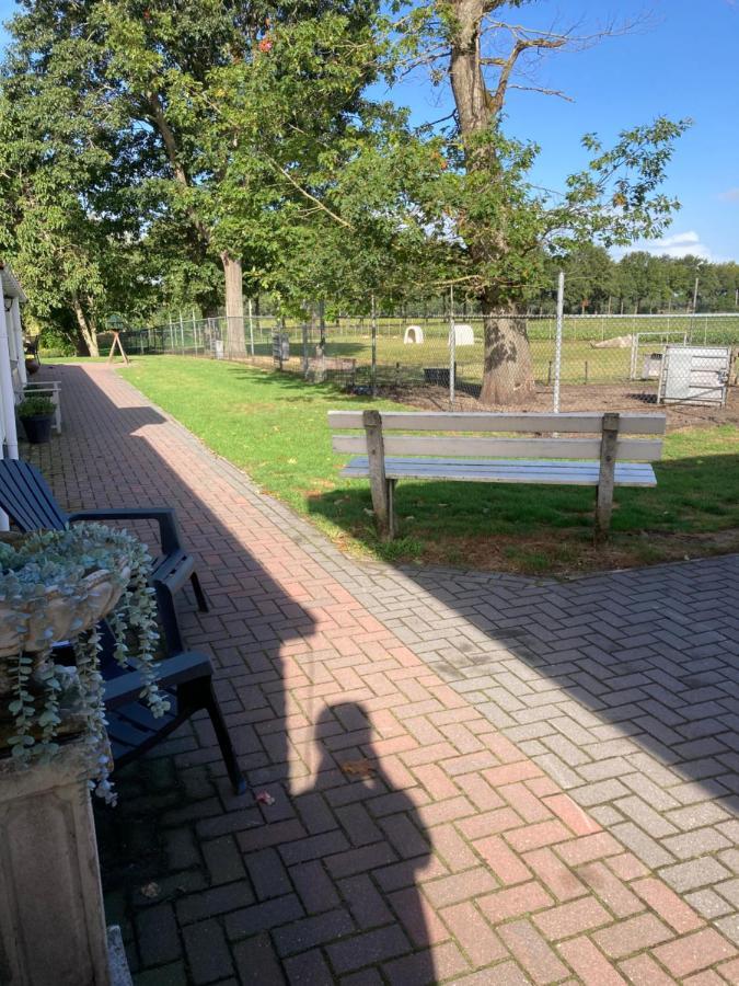 Apartamento Bed En Breakfast Westerwolde Sellingen Exterior foto